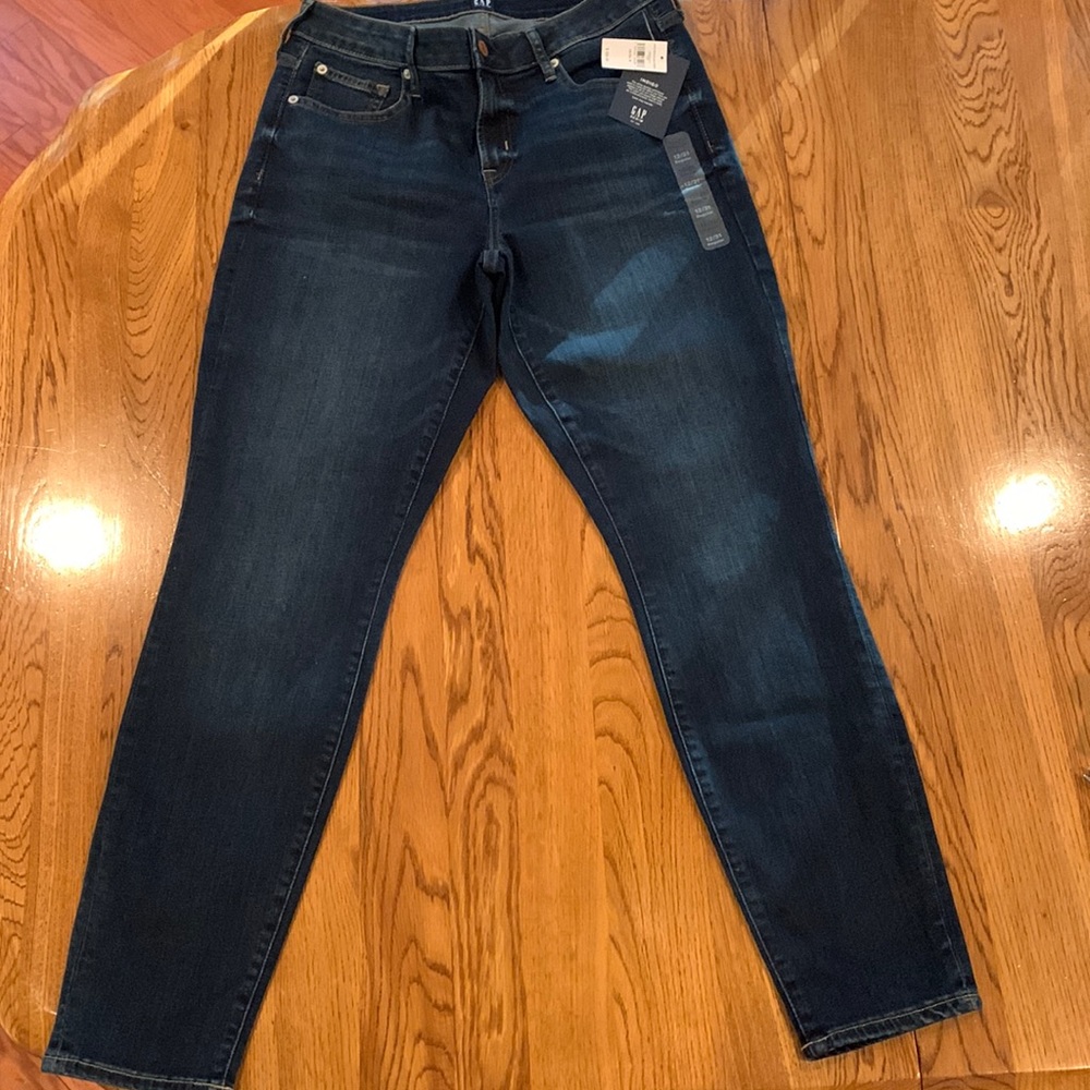 Ladies Gap Curvy True Skinny